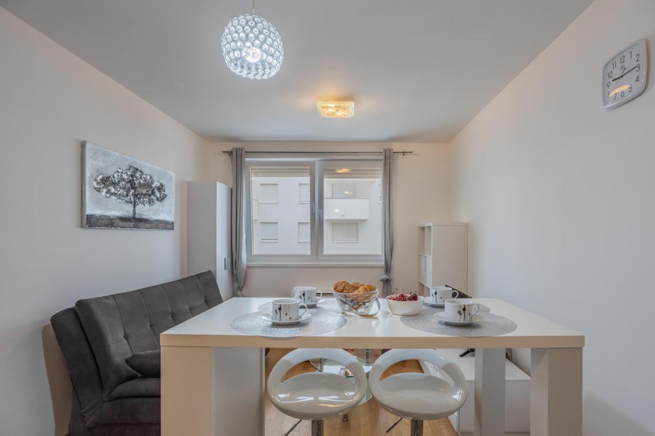 Dalmatino Apartment Zadar Exterior photo